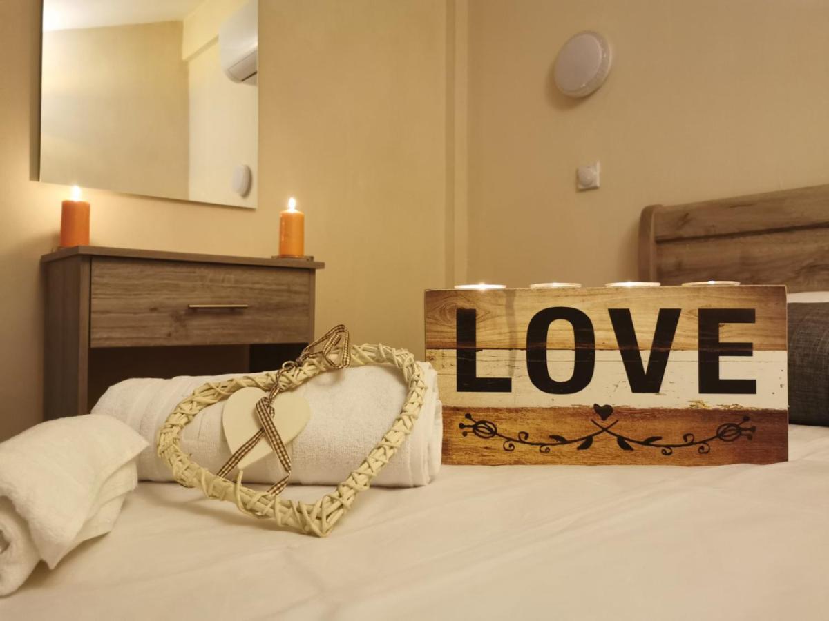 Hotel Capital Lux นีดรี ภายนอก รูปภาพ